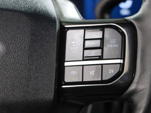 Used 2025 Ford F250 Platinum AWD/4WD image 15