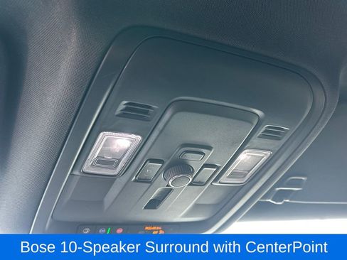 Used 2025 Chevrolet Suburban Premier image 24