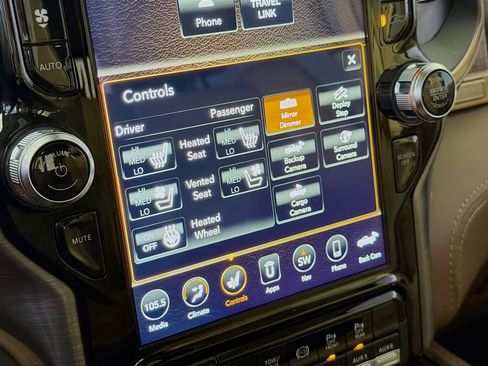 Used 2020 RAM 3500 Limited image 24