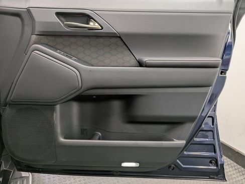 Used 2024 Lexus GX 550 image 27