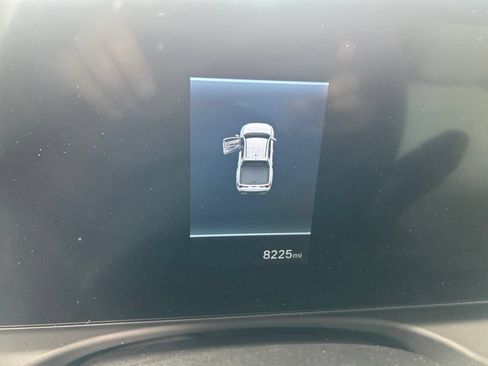 Used 2025 Hyundai Santa Cruz SE FWD image 4