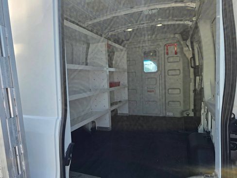 Used 2020 Ford Transit 250 Medium Roof RWD image 11