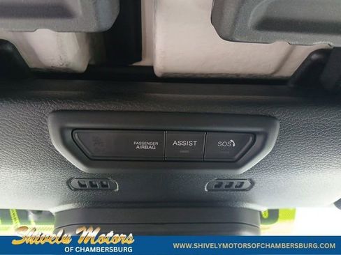 Certified 2022 Jeep Wrangler Unlimited Rubicon 4xe w/ Cold Weather Group AWD/4WD image 15