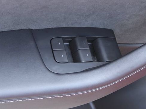 Used 2023 Tesla Model 3 Standard Range RWD image 10