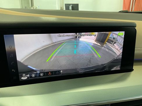 Used 2025 Nissan Murano Platinum image 39