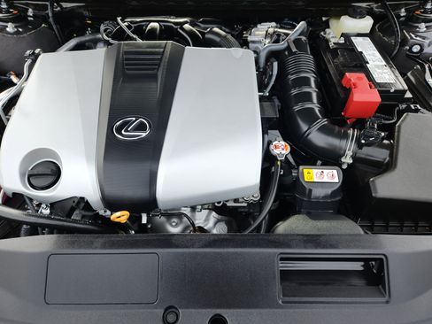 Used 2025 Lexus ES 350 w/ Premium Package image 38