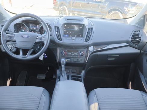 Used 2018 Ford Escape SE w/ SE Sport Appearance Package image 24