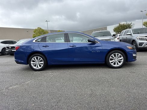 Used 2023 Chevrolet Malibu LT w/ Driver Confidence Package image 3