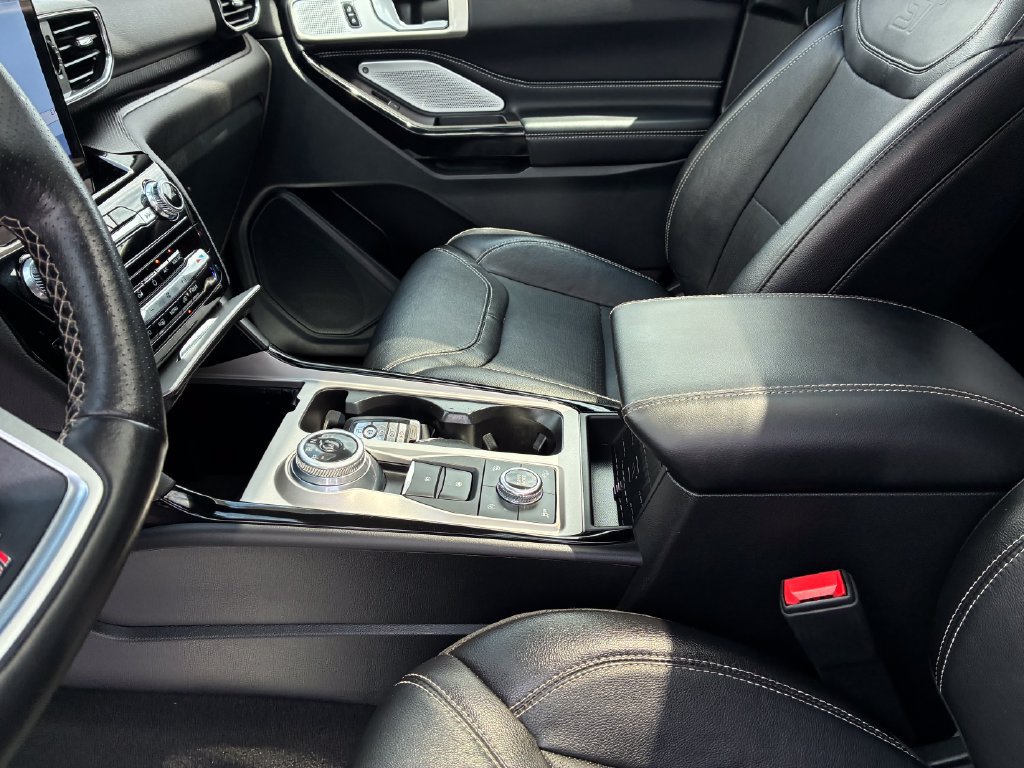Used 2023 Ford Explorer ST w/ Technology Package AWD/4WD image 18