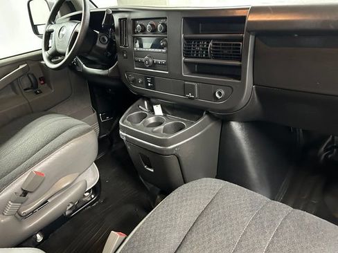 Used 2025 GMC Savana 2500 w/ Driver Convenience Package RWD image 13
