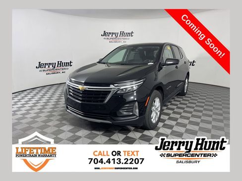 Used 2024 Chevrolet Equinox LT w/ LPO, Floor Liner Package image 1