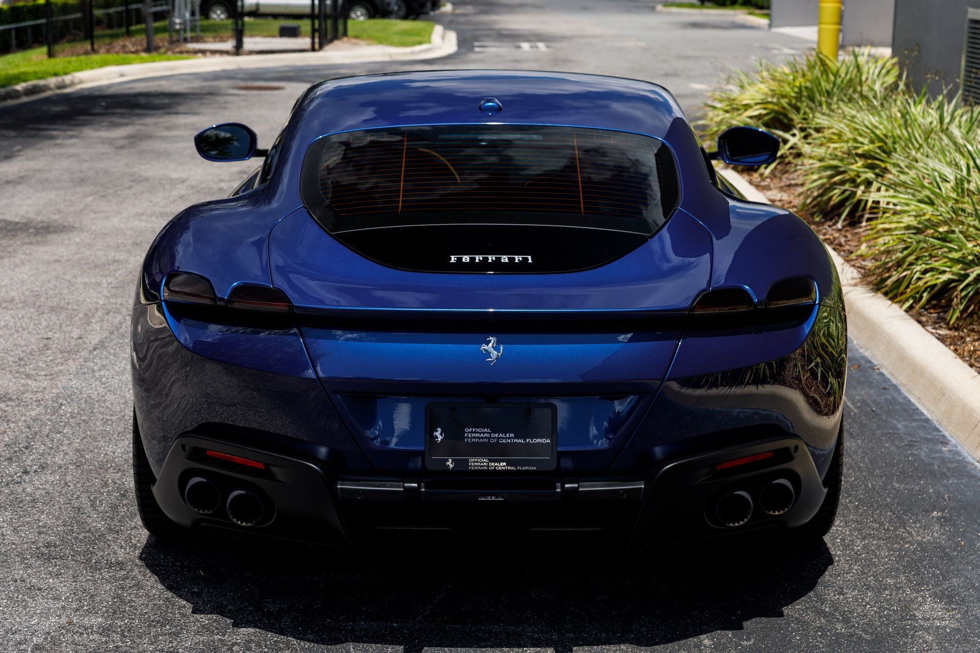 Used 2024 Ferrari Roma RWD image 4