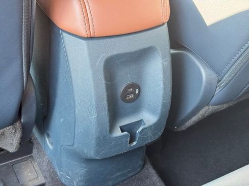 Used 2023 Ford Maverick Lariat w/ Equipment Group 500A Standard image 13