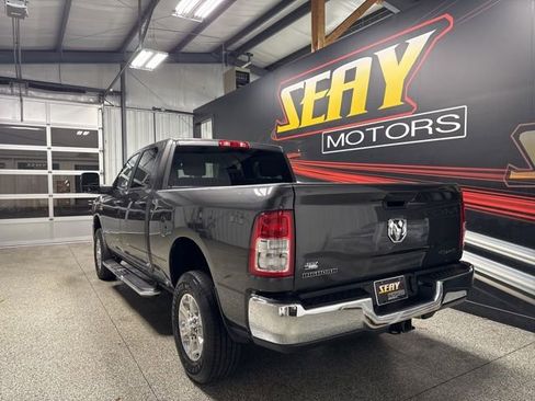 Used 2024 RAM 2500 Big Horn image 17