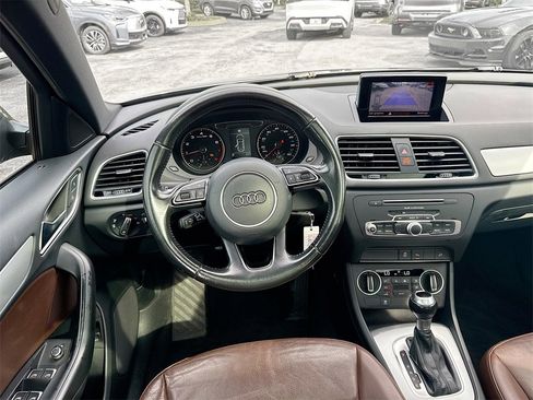 Used 2017 Audi Q3 2.0T Premium image 22