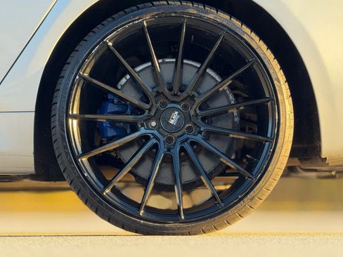 Used 2019 BMW 750i xDrive w/ Executive Package image 20