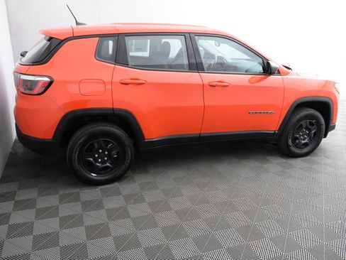 Used 2018 Jeep Compass Sport w/ Tech Group AWD/4WD image 4