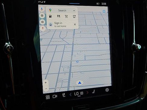 New 2025 Volvo V90 B6 Cross Country Ultra w/ Protection Package Premier image 19