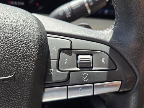 Used 2024 Cadillac XT4 Luxury w/ Cold Weather Package image 26