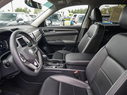 Certified 2022 Volkswagen Atlas SE AWD/4WD image 17
