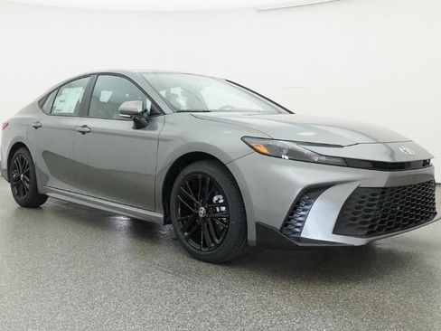 New 2026 Toyota Camry SE FWD image 29