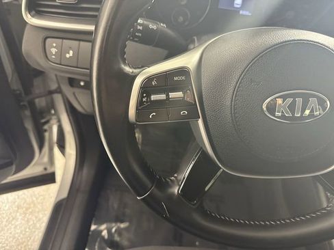 Used 2020 Kia Sorento S image 12