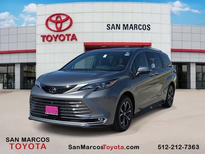 New 2026 Toyota Sienna Platinum