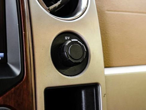 Used 2014 Ford F150 King Ranch w/ King Ranch Luxury Package AWD/4WD image 31