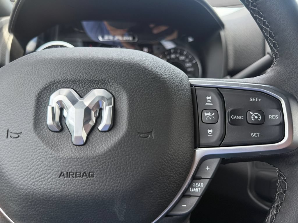 New 2026 RAM 2500 Big Horn AWD/4WD image 26