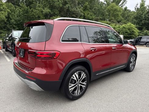 New 2025 Mercedes-Benz GLB 250 image 3