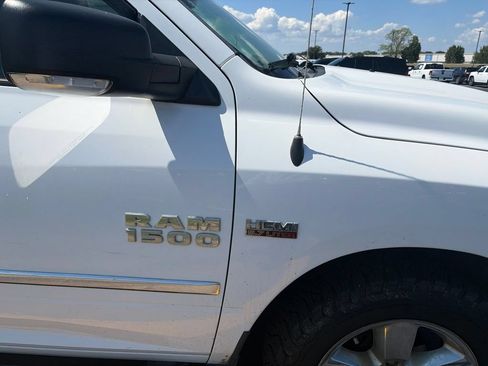 Used 2016 RAM 1500 Big Horn AWD/4WD image 12