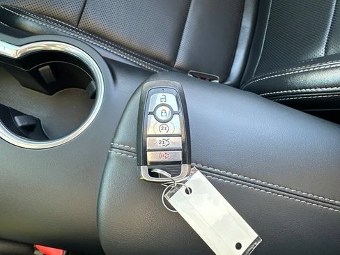 Used 2025 Ford Mustang Premium RWD image 41