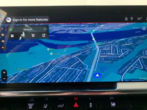 Used 2025 GMC Sierra 2500 SLT w/ SLT Convenience Package AWD/4WD image 8