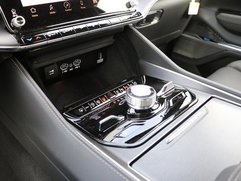 New 2024 Jeep Grand Wagoneer Series II w/ Quick Order Packagew 28T image 33