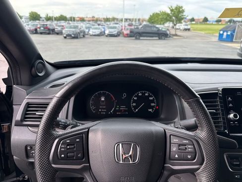 Used 2024 Honda Ridgeline TrailSport image 11