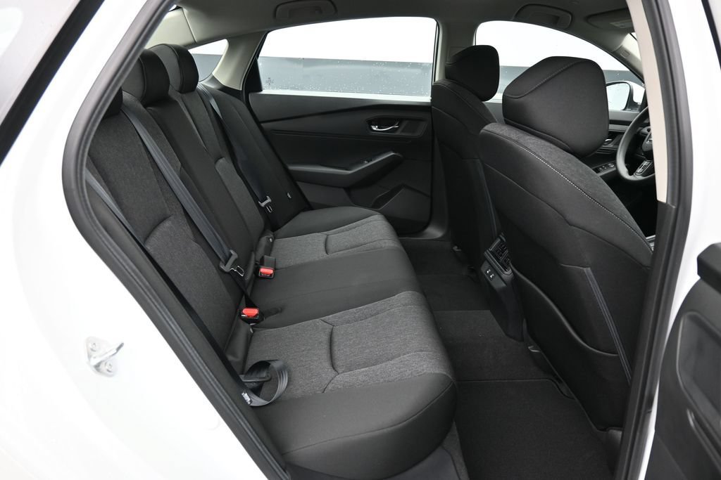 New 2025 Honda Accord LX image 32