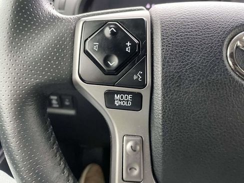 Used 2022 Toyota 4Runner SR5 Premium w/ Moonroof Package image 19