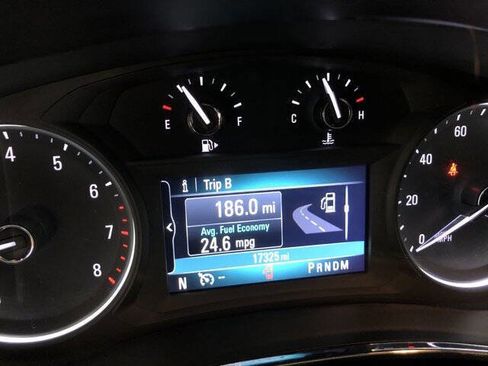 Used 2020 Buick Encore Preferred w/ Safety Package image 11