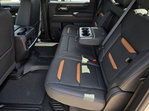 New 2026 GMC Sierra 2500 AT4 w/ AT4 Premium Plus Package AWD/4WD image 21