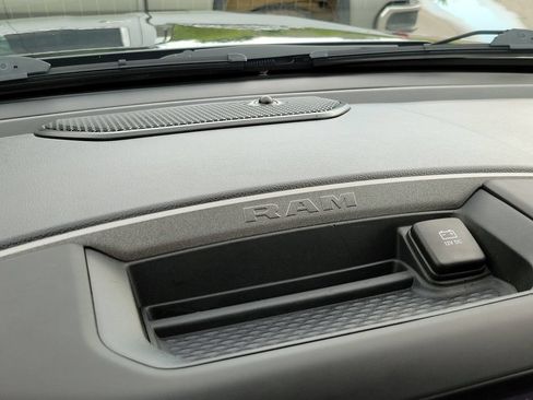 Used 2025 RAM 1500 Tradesman AWD/4WD image 28