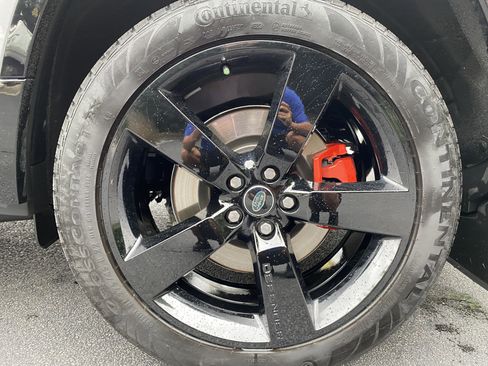 Used 2024 Land Rover Defender 130 X image 44