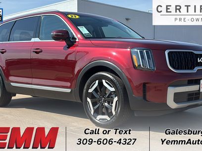 Used 2023 Kia Telluride EX w/ EX Captain's Chair Package
