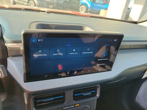 Used 2026 Ford Maverick XLT w/ 4K Tow Package AWD/4WD image 11