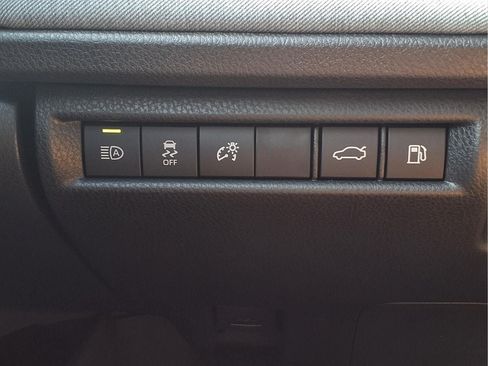 Used 2026 Toyota Camry LE FWD image 25