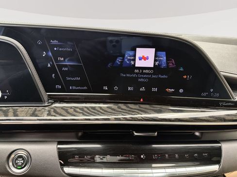 Certified 2024 Cadillac Escalade Premium Luxury AWD/4WD image 12