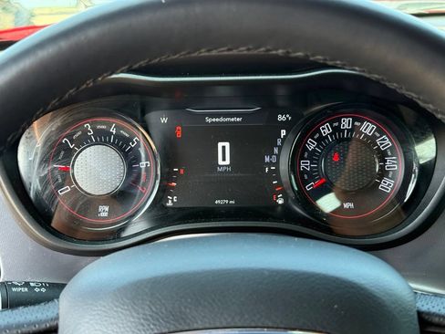 Used 2021 Dodge Challenger SXT w/ Driver Convenience Group AWD/4WD image 17