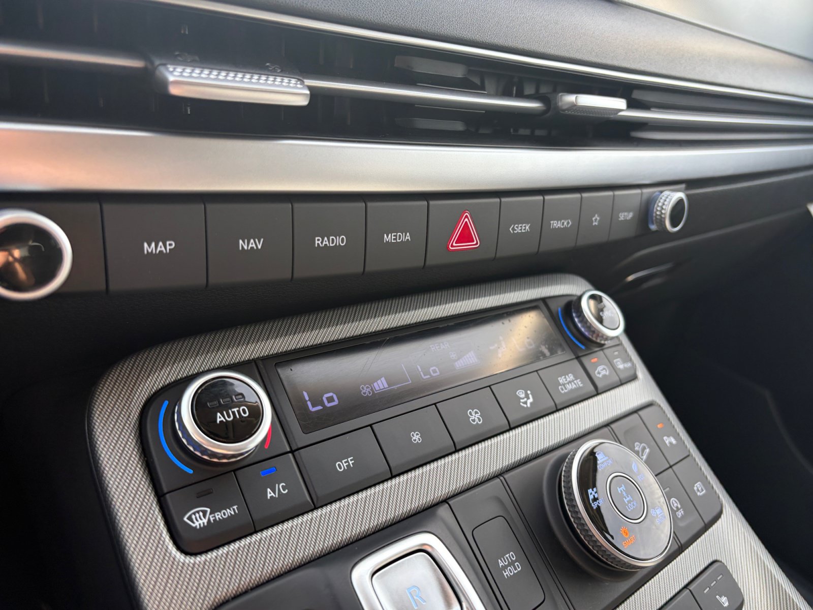 Used 2024 Hyundai Palisade SEL AWD/4WD image 26