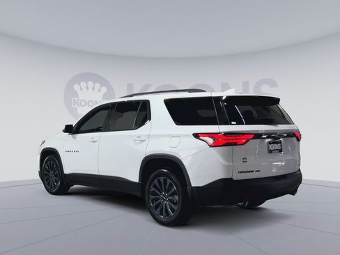 Used 2023 Chevrolet Traverse RS w/ LPO, Floor Liner Package AWD/4WD image 8