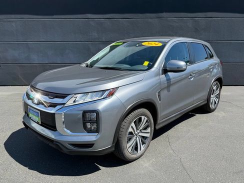 Used 2024 Mitsubishi Outlander Sport SE AWD/4WD image 1