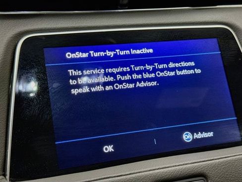 Used 2023 Cadillac XT4 Premium Luxury AWD/4WD image 14